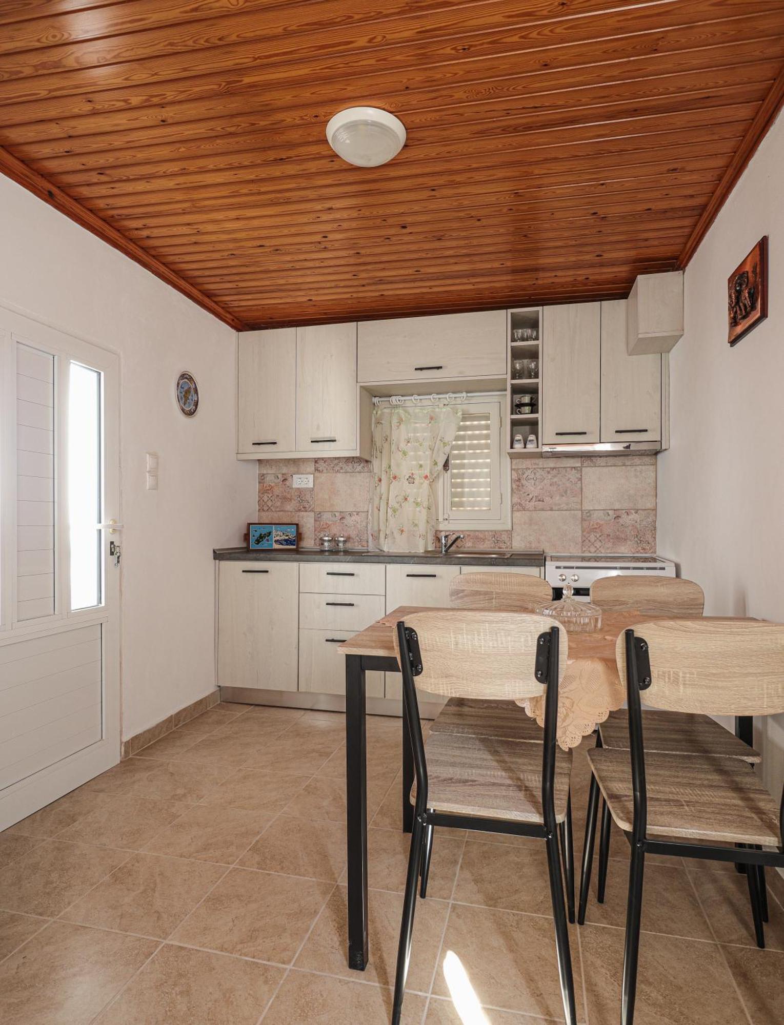 Aneza Apartment
